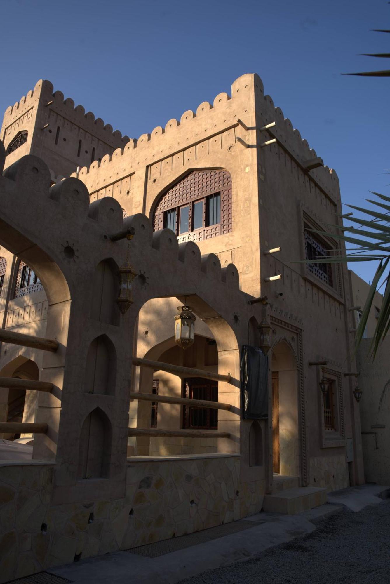 Aldar Inn นิซวา ภายนอก รูปภาพ