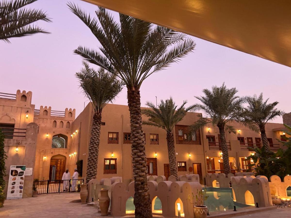 Aldar Inn นิซวา ภายนอก รูปภาพ